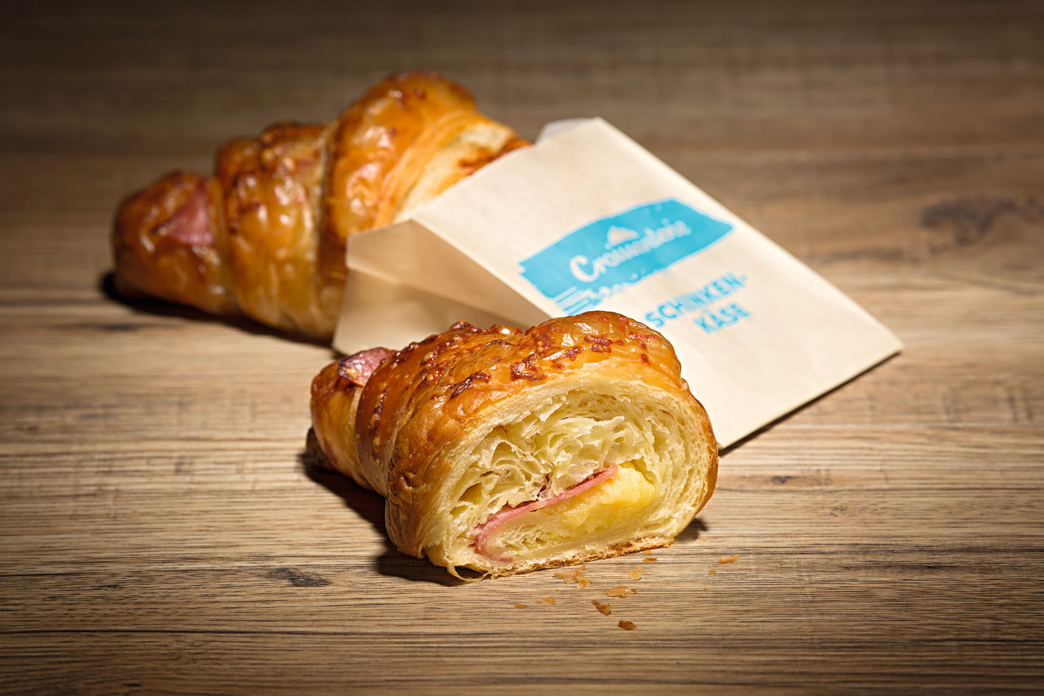 CROISSANTERIE Schinken-Käse-Buttercroissant 100g