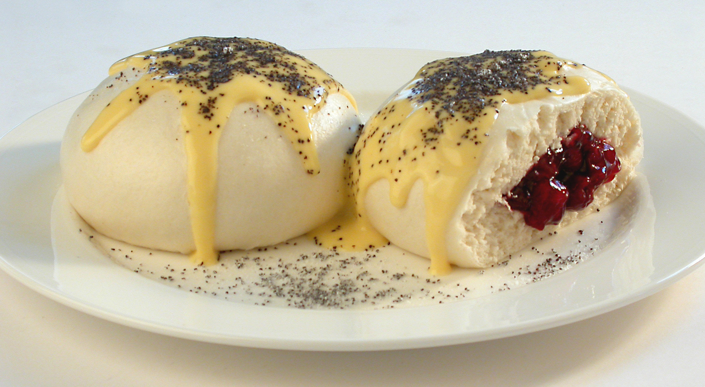 Germknödel mit Kirschfüllung 170g